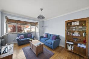 214c, Kings Avenue, Greenford UB6 9DE