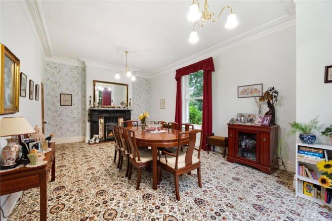 8 bed Detached for sale Image 8