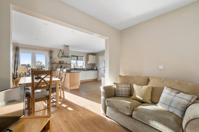 31Trent Port Road, Marton, Gainsborough, DN21 5AR photo 4