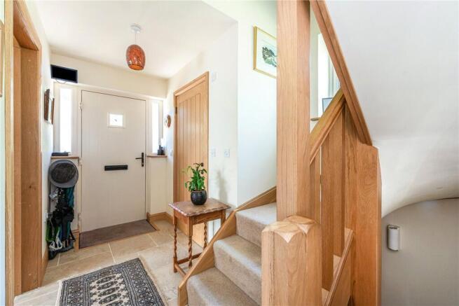 Hawthorn Close, Micheldever, Winchester, Hampshire, SO21 photo 5