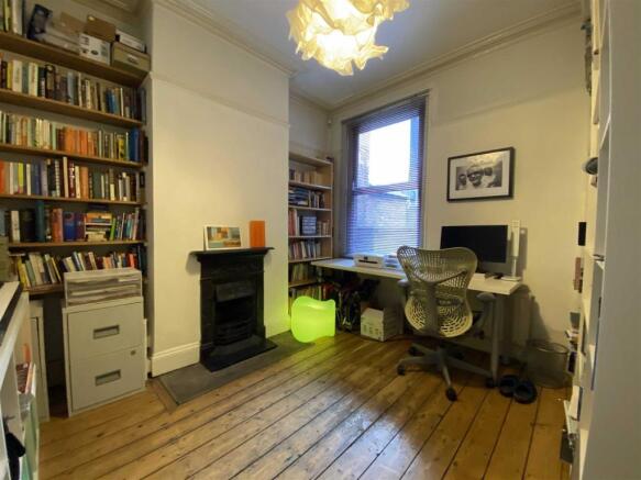Photo 16