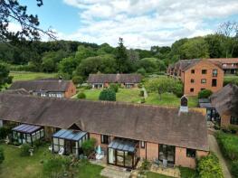 5, Parklands, Eynsham Road, Farmoor, Oxford OX2 9TA