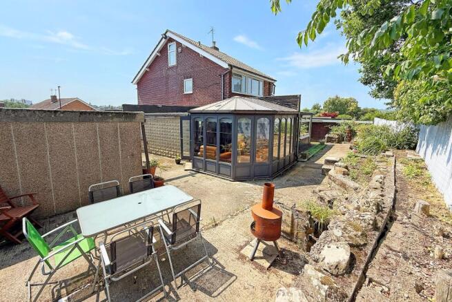 4 bed Detached for sale Image 6