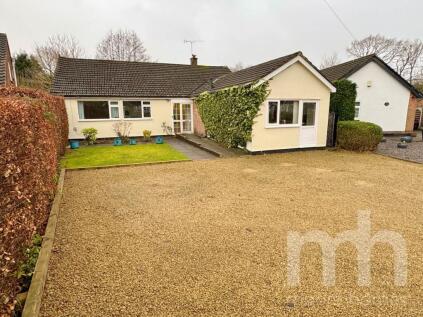 LADYBARN CRESCENT, Bramhall SK7 2EZ