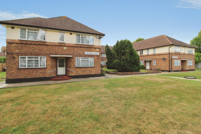 Two Double Bedroom 1st Floor Flat For Sale