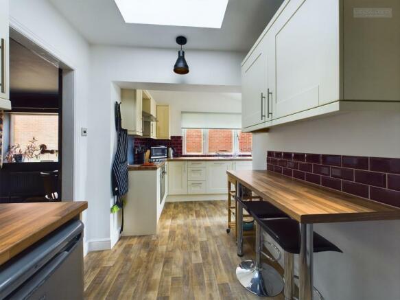 Kitchen/Breakfast Room