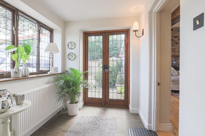4 bed Detached for sale Image 7