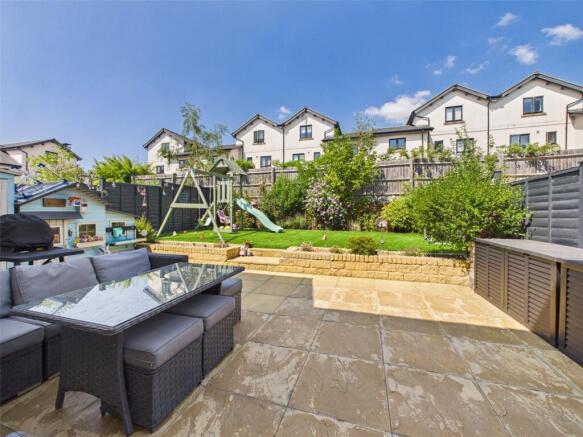 Broad Acre Road, Cheltenham, Gloucestershire, GL52 photo 4