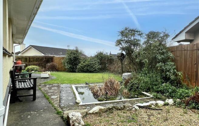 Garden 1.jpg