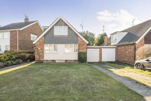 17, Oakfield Road, Blackwater, Camberley GU17 9EA