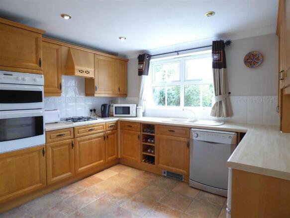 Fitted Kitchen