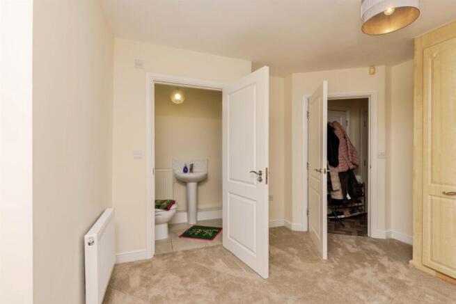 4 bed End of Terrace for sale Image 7