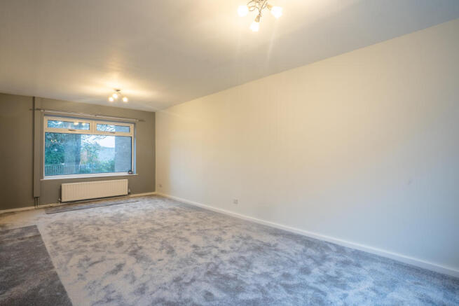 3 bed Terraced for sale Image 6