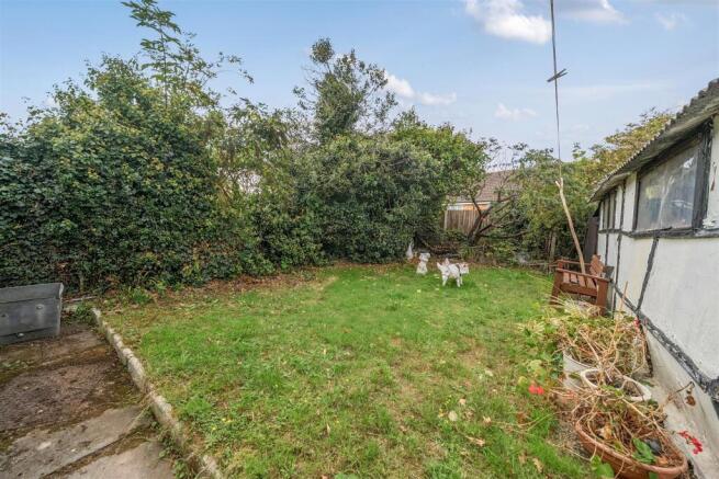 garden 1 h.jpg