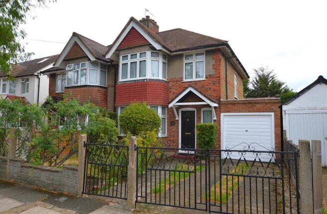 Rosebery Road.JPG