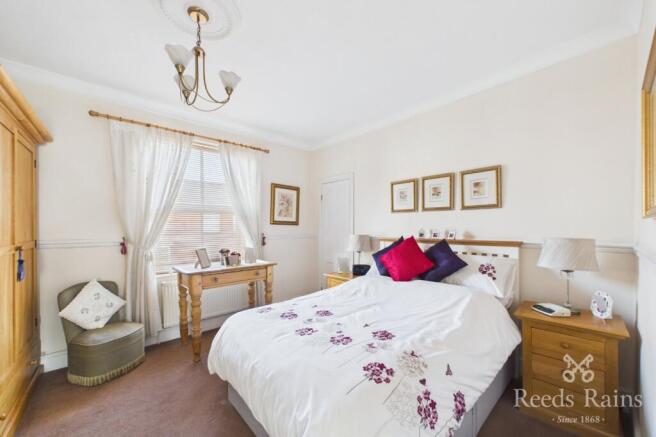2 bed Semi-Detached for sale Image 12