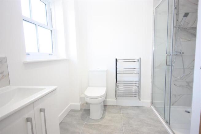 Master En-suite