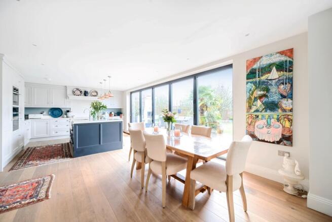 Kitchen/Dining