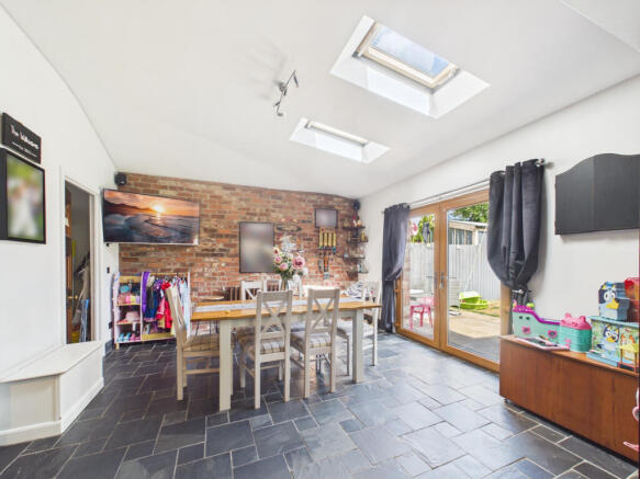 3 bed End of Terrace for sale Image 6