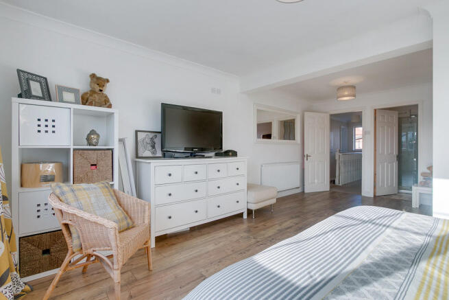 Master Bedroom - ...