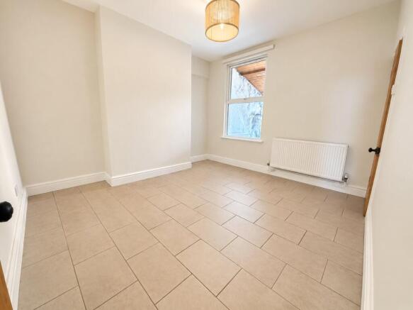 Sherwoods Lane, Liverpool, Merseyside, L10 photo 4