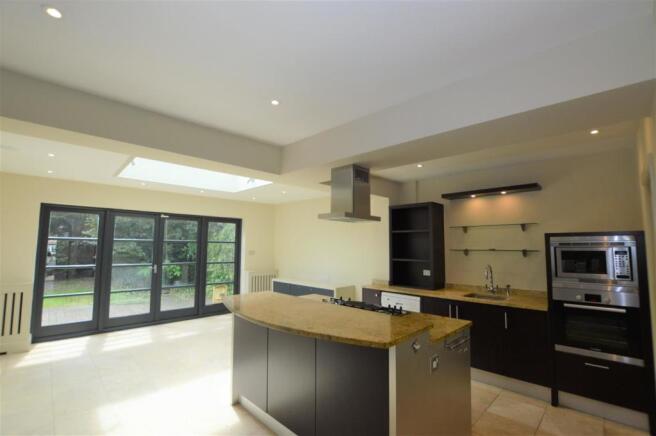 237 Percy Road Kitchen 2.JPG