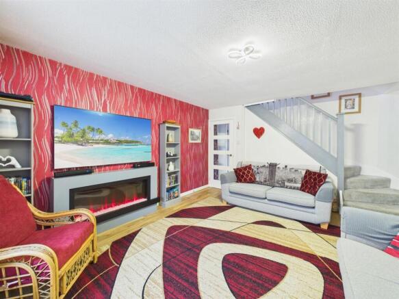 2 bed Semi-Detached for sale Image 5