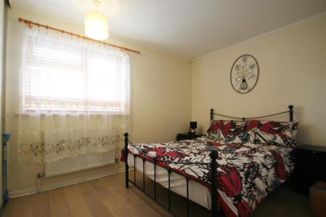 MasterBedroom.JPG