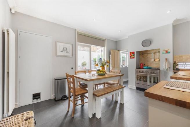 Kitchen/Breakfast Room