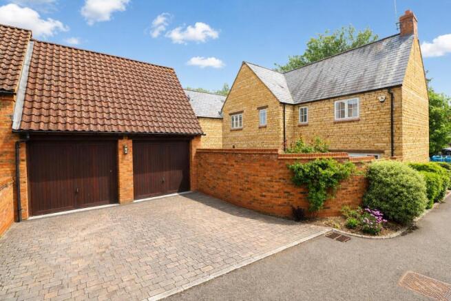 Double Garage / Rear