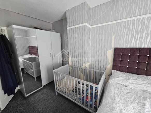 2 bed Terraced for sale Image 11