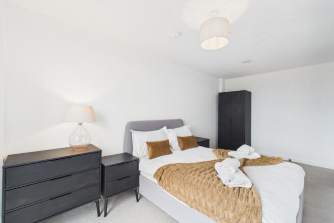 2 bed Apartment for sale Image 11