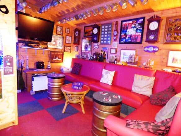 Summer House Bar