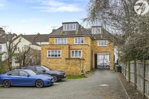 5, 151 Phoenix View, Charles Street, Greenhithe DA9 9AN