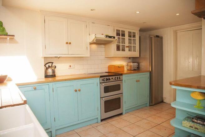 Kitchen 1