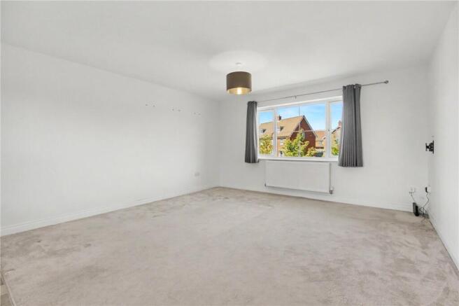 Lansdowne Drive, Poringland, Norwich, Norfolk, NR14 photo 4