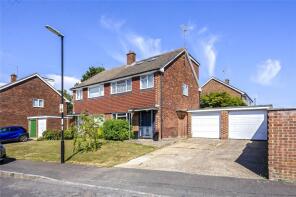 2, South Close, Burgess Hill RH15 9PZ