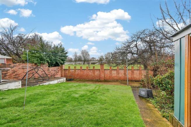 2 bed Semi-Detached for sale Image 12