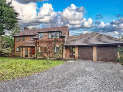 Nantaderyn, Main Avenue, Peterston-Super-Ely, CF5 6LQ