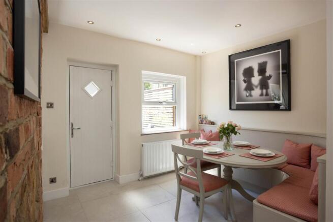 3 bed Cottage to rent Image 4