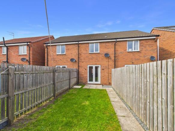 2 bed Terraced for sale Image 11