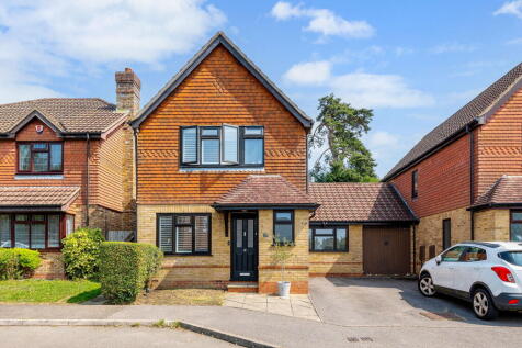 Danvers Way, Caterham, CR3 5FJ