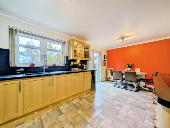 Kitchen / Diner
