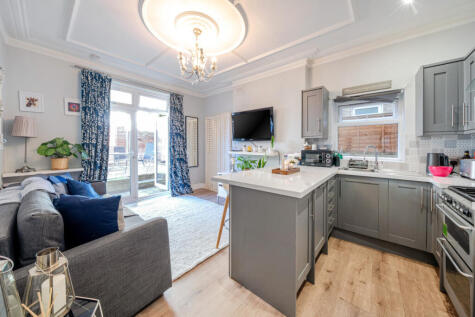 Kingscourt Road, Streatham Hill, London, SW16