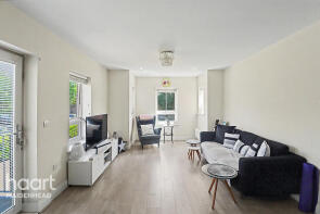 Flat 2, Anglers Place, Raven Drive, Maidenhead SL6 8FA