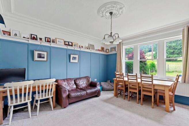 6 bed Semi-Detached for sale Image 8