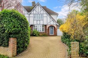 6, Merland Rise, Epsom KT18 5RZ