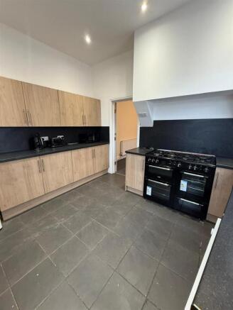 WhatsApp Image 2025-10-17 at 11.34.19_8b2c9f12.jpg