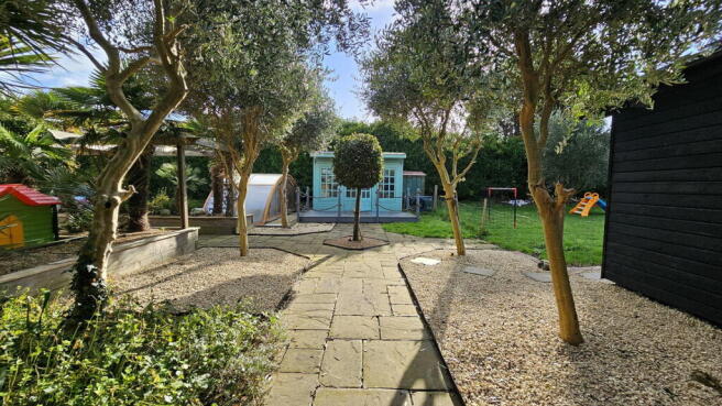 Photo 46