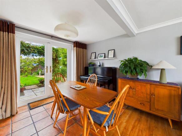 Orchard Drive, Minsterley, Shrewsbury photo 4